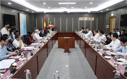 Ủy ban Dân tộc: Làm việc với Thường vụ Tỉnh ủy Sơn La về Chương trình mục tiêu quốc gia phát triển KT-XH vùng DTTS và miền núi