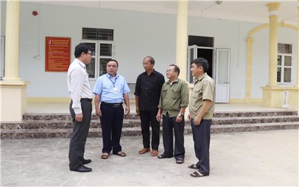 Khảo sát công tác phát hành báo cho Người có uy tín tại Hà Giang, Tuyên Quang