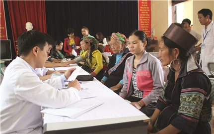 Lào Cai: Hiệu quả thực hiện chính sách y tế vùng DTTS