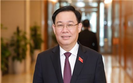 Đồng chí Vương Đình Huệ được giới thiệu để bầu Chủ tịch Quốc hội