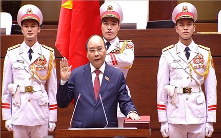 Đồng chí Nguyễn Xuân Phúc được bầu giữ chức Chủ tịch nước