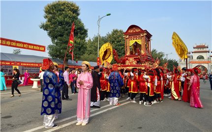 Hà Nội dừng tổ chức và giảm quy mô một loạt lễ hội Xuân