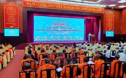 Gặp mặt nhân sĩ, trí thức và Ban quản trị các chùa Phật giáo Nam tông Khmer