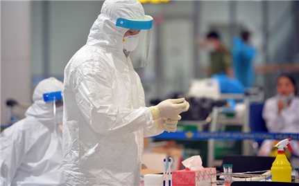 Chiều 25/4: Việt Nam thêm 10 ca mắc COVID-19, thế giới đã có trên 147 triệu ca