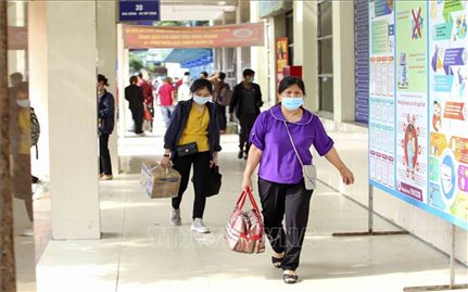 Chiều 2/5, Việt Nam thêm 8 ca mắc COVID-19 trong cộng đồng