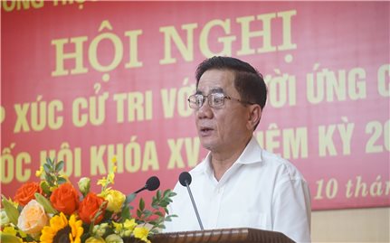 Chủ nhiệm Ủy ban Kiểm tra Trung ương Trần Cẩm Tú tiếp xúc cử tri tại Lào Cai