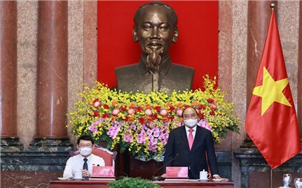 Chủ tịch nước Nguyễn Xuân Phúc tiếp đại biểu các dân tộc thiểu số tỉnh Bắc Giang