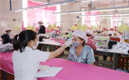 Nghệ An: Tăng cường phòng dịch trong các khu công nghiệp
