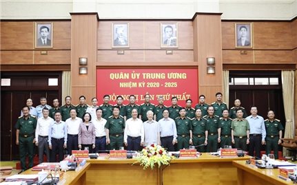 Tổng Bí thư chủ trì Hội nghị Quân ủy Trung ương lần thứ nhất khóa XI
