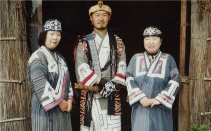 Người Ainu- dân tộc thiểu số ở Nhật Bản