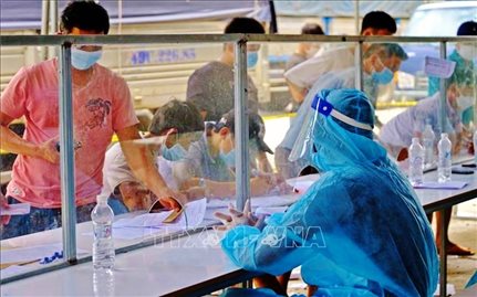 Đến tối 21/7, Việt Nam có 2.570 ca mắc mới COVID-19, thêm 528 bệnh nhân được công bố khỏi bệnh