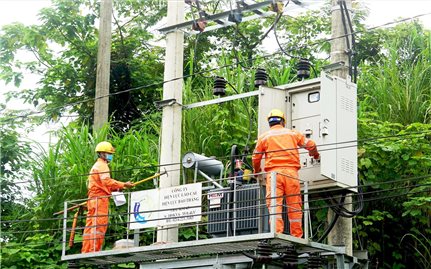 Lào Cai: Chủ động triển khai các biện pháp an toàn lưới điện trong mùa mưa bão