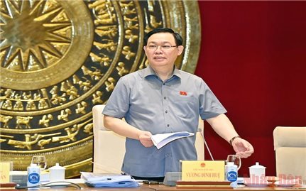Chủ tịch Quốc hội Vương Đình Huệ: Tập trung trí tuệ xây dựng pháp luật bảo đảm yêu cầu về chất lượng