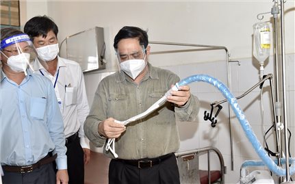 Thủ tướng Phạm Minh Chính thăm hỏi, động viên nhân dân Đồng Nai yên tâm, tích cực chống dịch