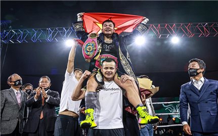 Võ sĩ Nguyễn Thị Thu Nhi giành đai vô địch WBO thế giới