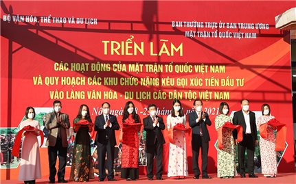 Khai mạc Triển lãm ảnh trong khuôn khổ Tuần “Đại đoàn kết các dân tộc - Di sản văn hóa Việt Nam năm 2021”
