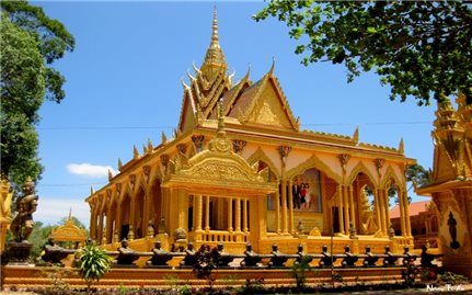 Chiêm ngưỡng ngôi chùa Khmer lớn nhất Việt Nam