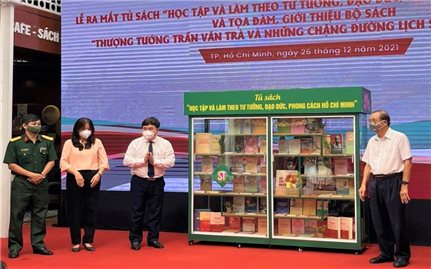 Ra mắt Tủ sách “Học tập và làm theo tư tưởng, đạo đức, phong cách Hồ Chí Minh”