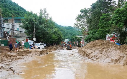 Vùng đồng bào DTTS và miền núi với mục tiêu tăng trưởng toàn diện: “Gia cố” các trụ cột an sinh (Bài cuối)