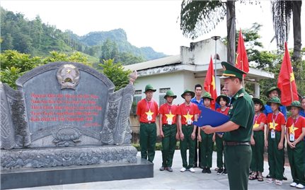 Thế hệ trẻ vùng cao với nhiều hoạt động 