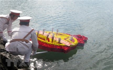 Tưởng niệm các Anh hùng, Liệt sỹ hy sinh trên vùng biển phía Nam của Tổ quốc
