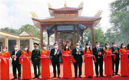 Chủ tịch nước dự Lễ khánh thành Nhà bia ghi danh liệt sĩ tại Quảng Nam