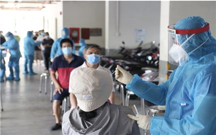 Ngày 27/2: Số mắc mới COVID-19 trong nước tăng vọt lên 86.990 ca