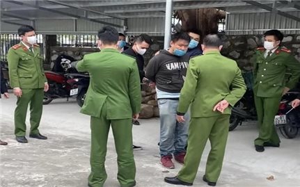 Quảng Ninh: Bắt đối tượng vào ngân hàng tự hô mang bom, để cướp tiền