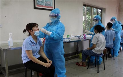 Ngày 11/3: Số ca mắc COVID-19 mới tăng lên hơn 169.000
