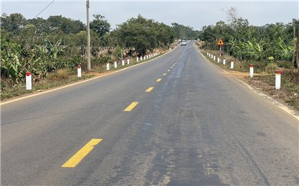 Sửa chữa tuyến đường tránh thuộc dự án Đường Hồ Chí Minh bị hư hỏng sau 2 năm sử dụng