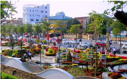 TP. Vinh thí điểm phố đi bộ đầu tiên gần quảng trường Hồ Chí Minh