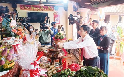 Tổ chức Lễ Giỗ Tổ Hùng Vương tại ngôi đình đầu tiên của người Việt ở Đắk Lắk