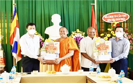 Tây Nam Bộ: Tổ chức các hoạt động thăm, chúc Tết Chôl Chnăm Thmây của đồng bào Khmer