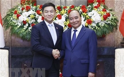 Chủ tịch nước Nguyễn Xuân Phúc tiếp Chủ tịch Quốc hội Singapore