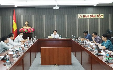 Ủy ban Dân tộc họp giao ban tuần 21 năm 2022
