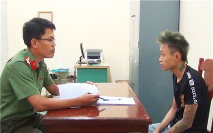 Khởi tố, bắt tạm giam đối tượng đưa người sang Campuchia trái phép