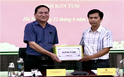 Ủy ban Dân tộc gặp mặt đoàn đại biểu Người có uy tín trong đồng bào DTTS tỉnh Kon Tum
