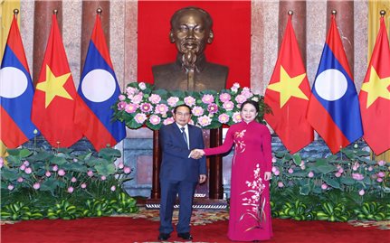 Phó Chủ tịch nước Võ Thị Ánh Xuân hội đàm với Phó Chủ tịch nước Lào Bounthong Chitmany