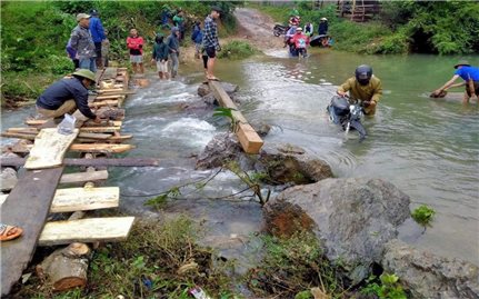Chuyện an cư lạc nghiệp của người dân miền núi xứ Thanh: Mắc kẹt hàng chục năm trong vùng lòng hồ ngập nước (Bài 2)