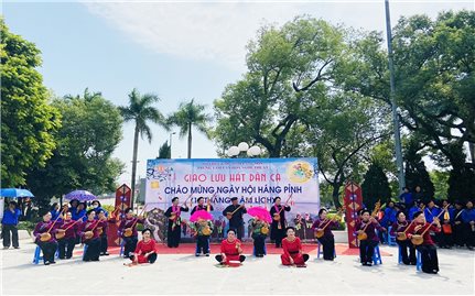 Lạng Sơn: Rộn ràng ngày hội Háng Pỉnh