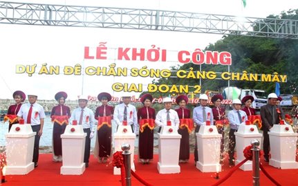 Thừa Thiên Huế: Khởi công Dự án đê chắn sóng Cảng Chân Mây