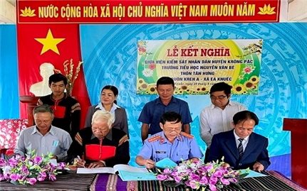 Krông Pắc (Đắk Lắk): Tiếp tục thực hiện tốt công tác kết nghĩa với thôn, buôn đồng bào DTTS