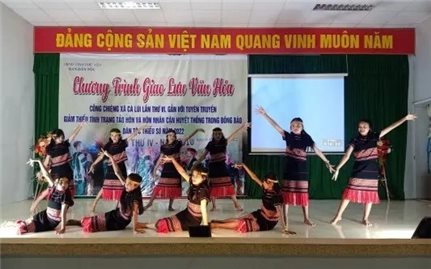 Cà Lúi: Giao lưu văn hóa Cồng chiêng gắn với tuyên truyền giảm thiểu tình trạng tảo hôn