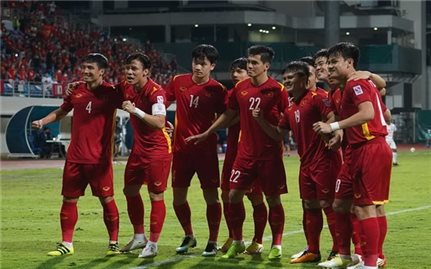 Bước ngoặt mới của bóng đá Việt Nam
