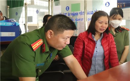 Lâm Đồng: Bắt giam nữ cán bộ địa chính xã do chiếm đoạt tài sản