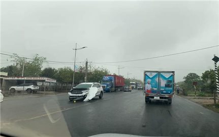 Quảng Ninh: Tai nạn giao thông nghiêm trọng, 4 người thương vong