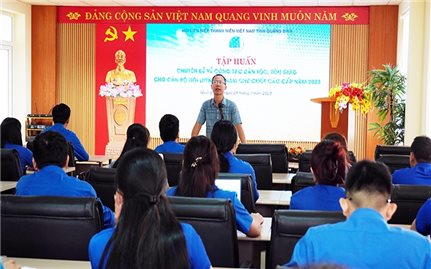 Quảng Bình: Tập huấn về công tác dân tộc, tôn giáo