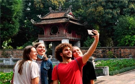 Thúc đẩy thu hút khách du lịch quốc tế đến Việt Nam