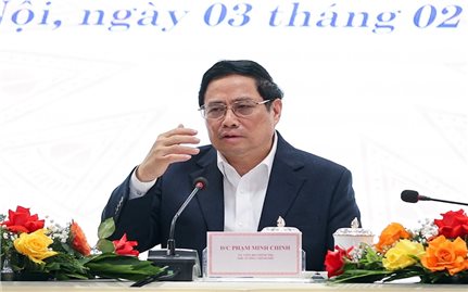 Thủ tướng: Thúc đẩy sản xuất, tiêu dùng trong nước và mở rộng thị trường xuất khẩu; tự cường, tự chủ trong lĩnh vực công nghiệp