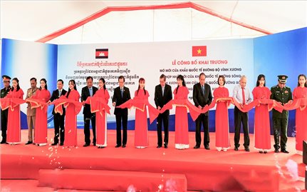 An Giang: Công bố mở mới và hợp nhất Cửa khẩu quốc tế Vĩnh Xương